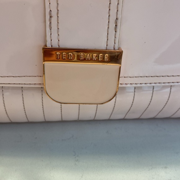 Pretty in pink purse doc bag style - Picture 5 of 5